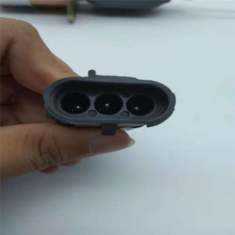 SA-3999-24 Stop Solenoid Valve เหมาะสำหรับเครื่องยนต์ดีเซล Cummins Woodword Black Plug