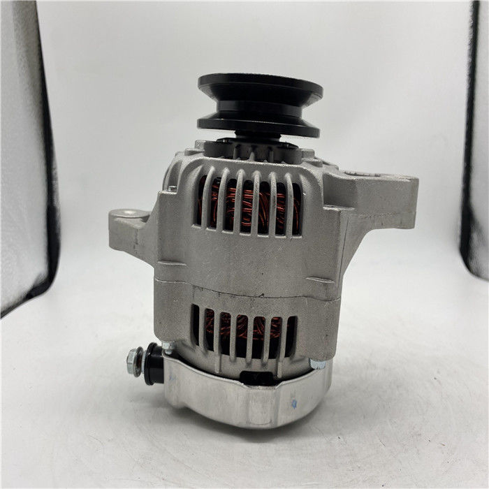119626-77210 12 โวลต์กระแสสลับ 35A ล้อเดียวเหมาะกับรถขุด KUBOTA V2304