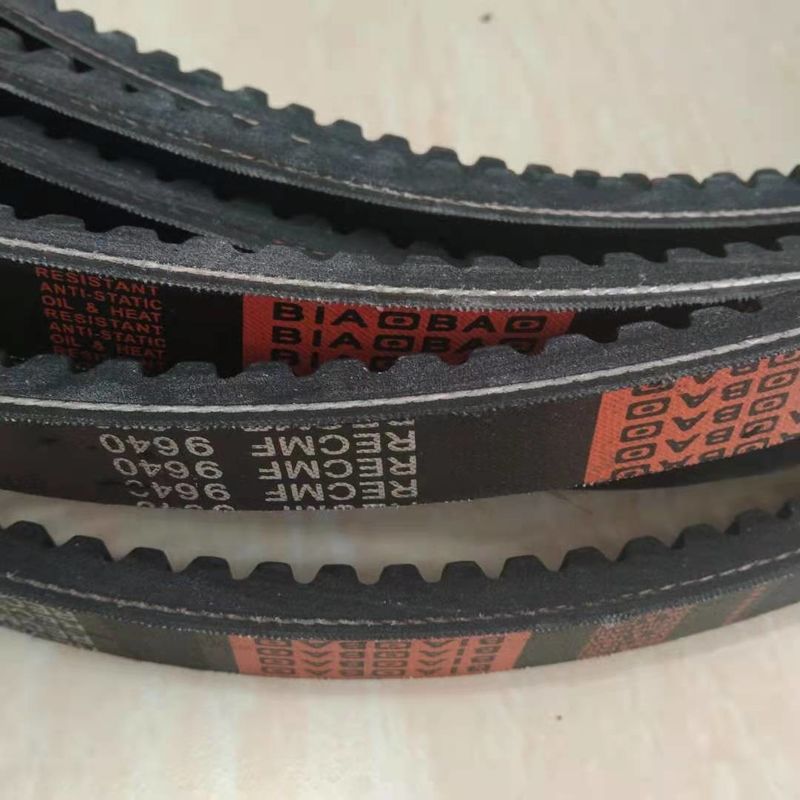 งานก่อสร้าง 9640 Black V Belt Fit สำหรับรถขุดเครื่องยนต์ดีเซล